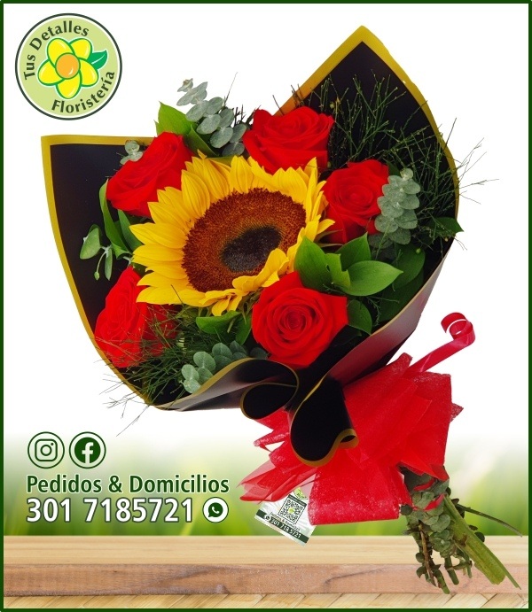 Ramillete # 28 / 5 Rosas 1 Girasol / $50.000